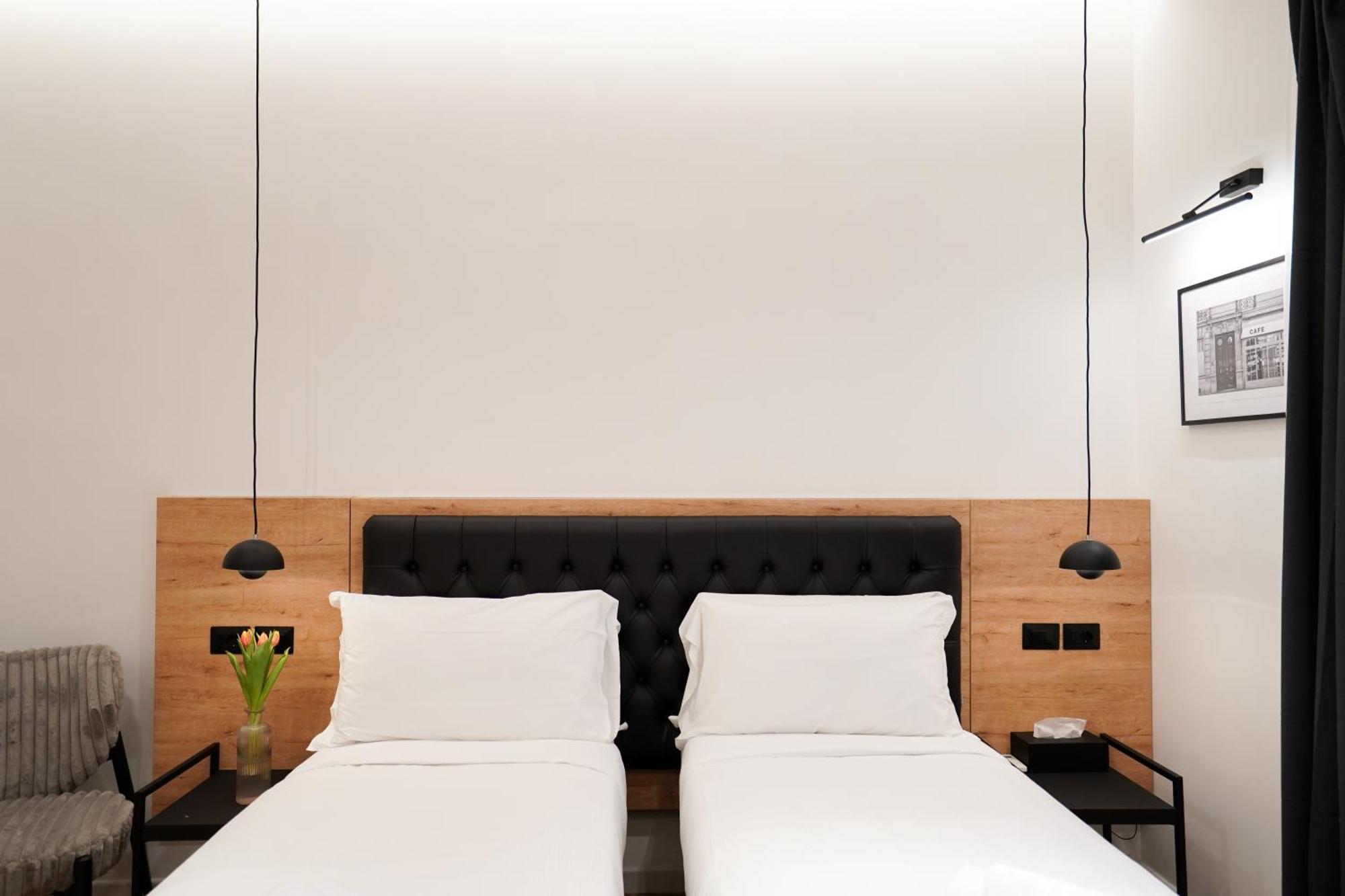No Man'S Land Guesthouse Рим Екстериор снимка